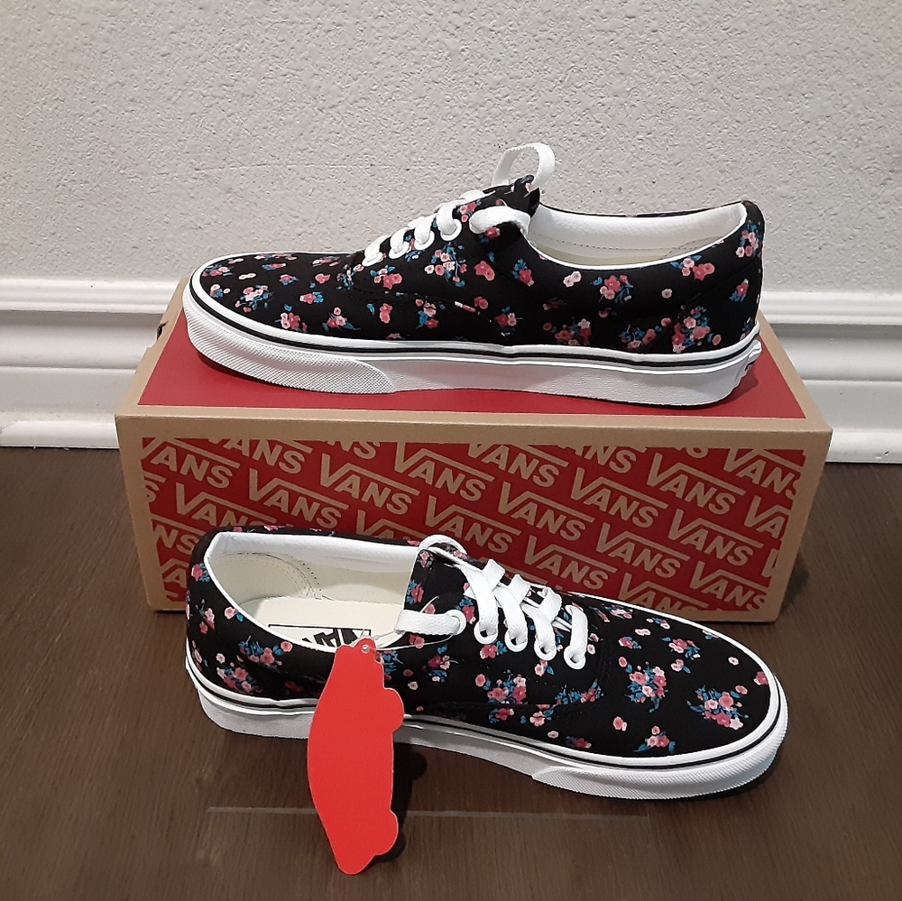 Vans - Picture 3 of 4